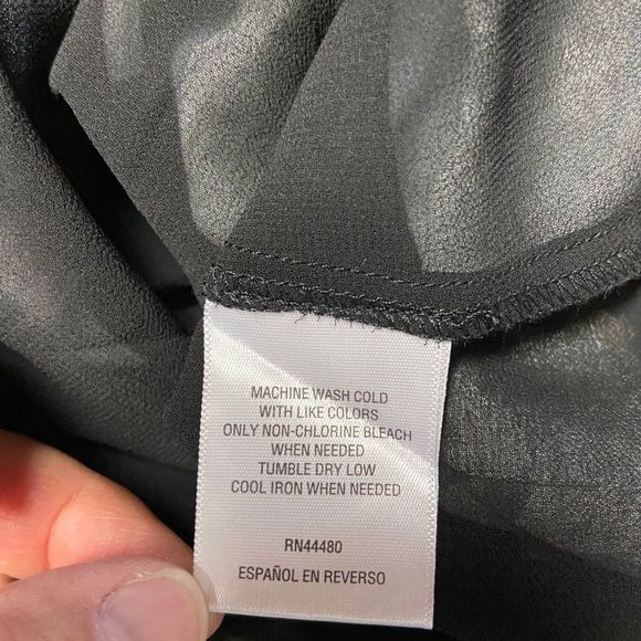 NWT bar III Floral/Tropical Asymmetrical Top - Picture 8 of 10